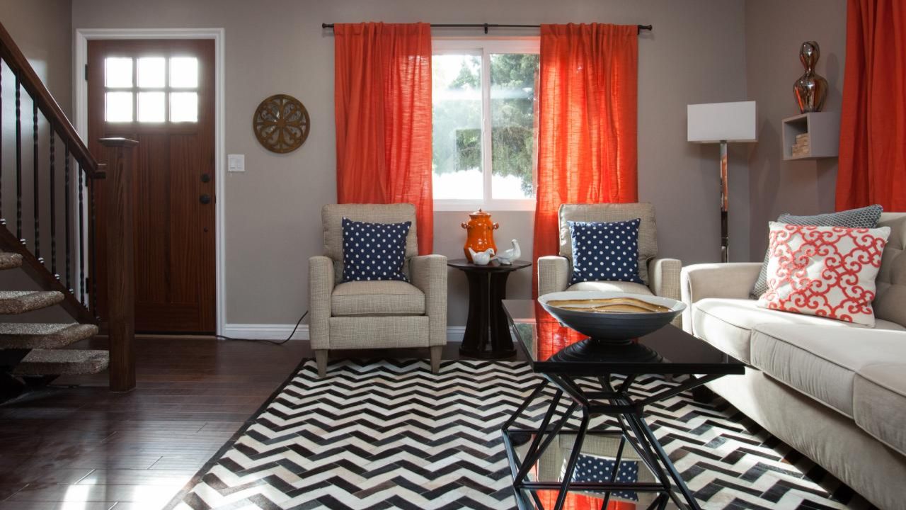 Design Tips: Curtains and Rugs Together with Accessories